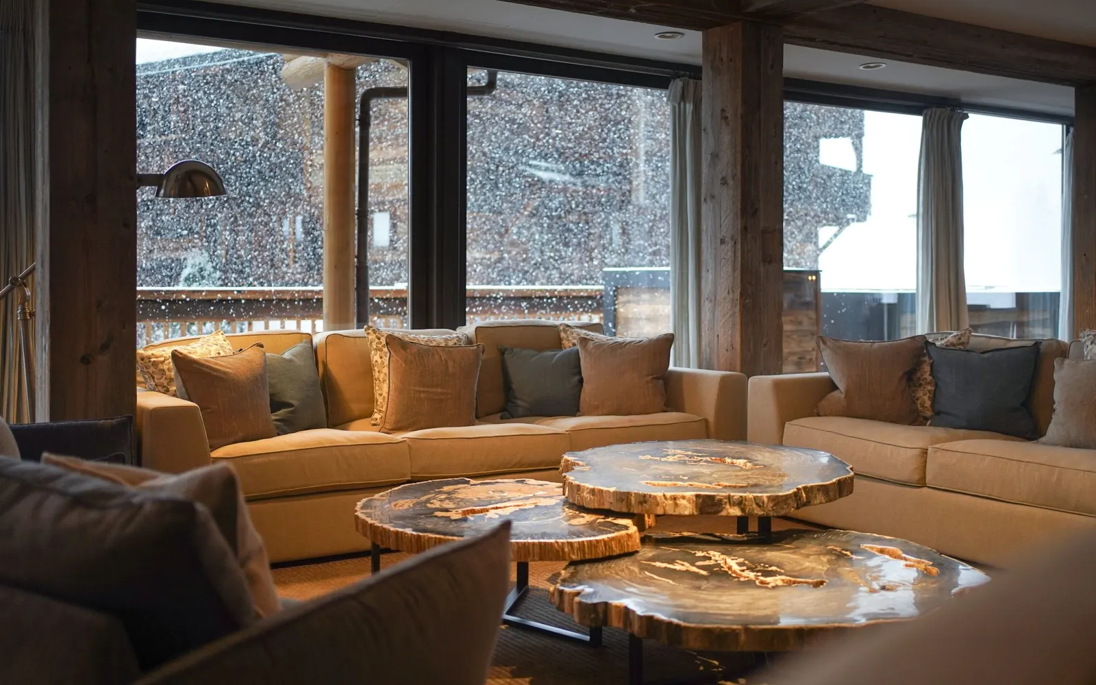 The Lodge — photo 2