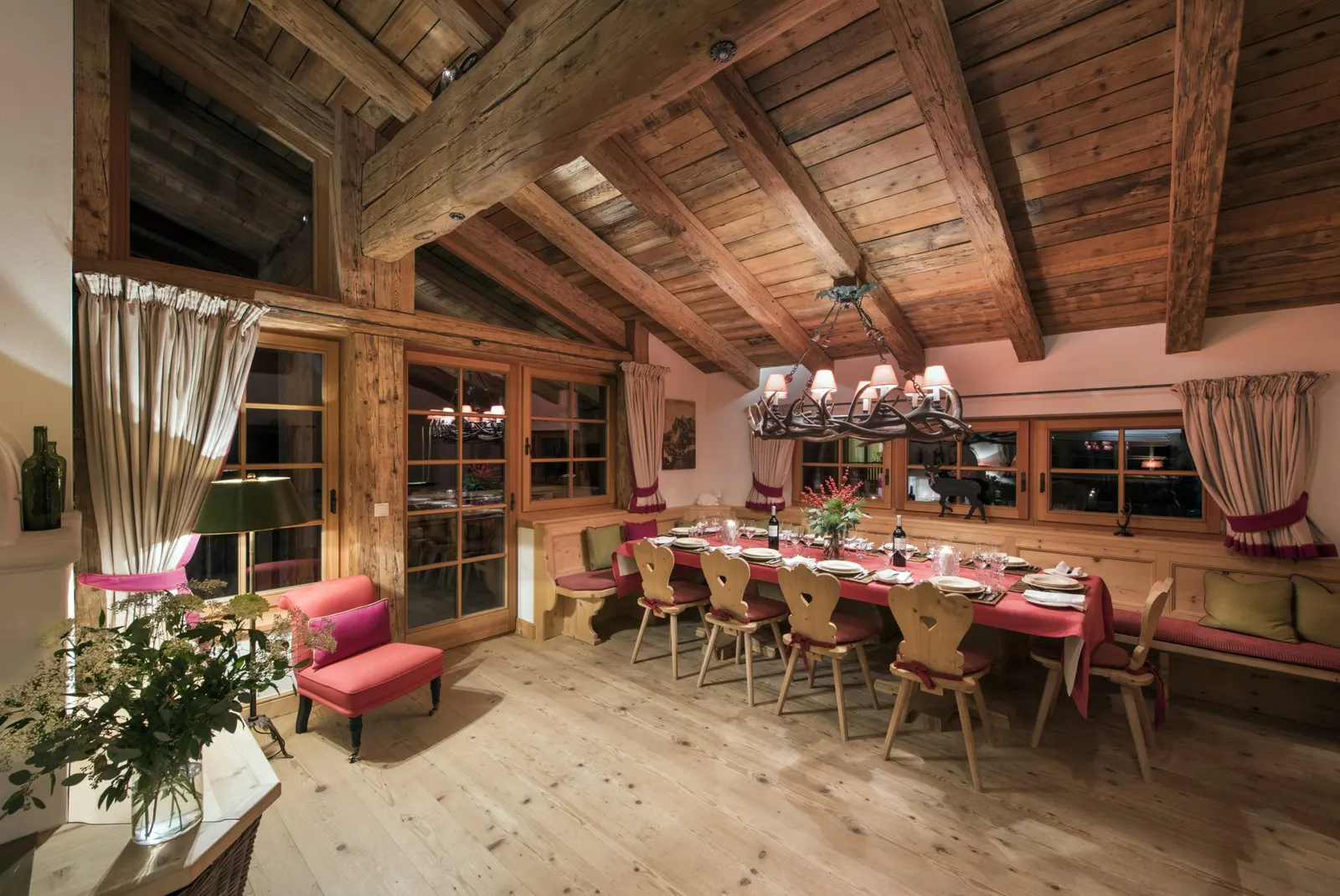 Antoinette — photo 3