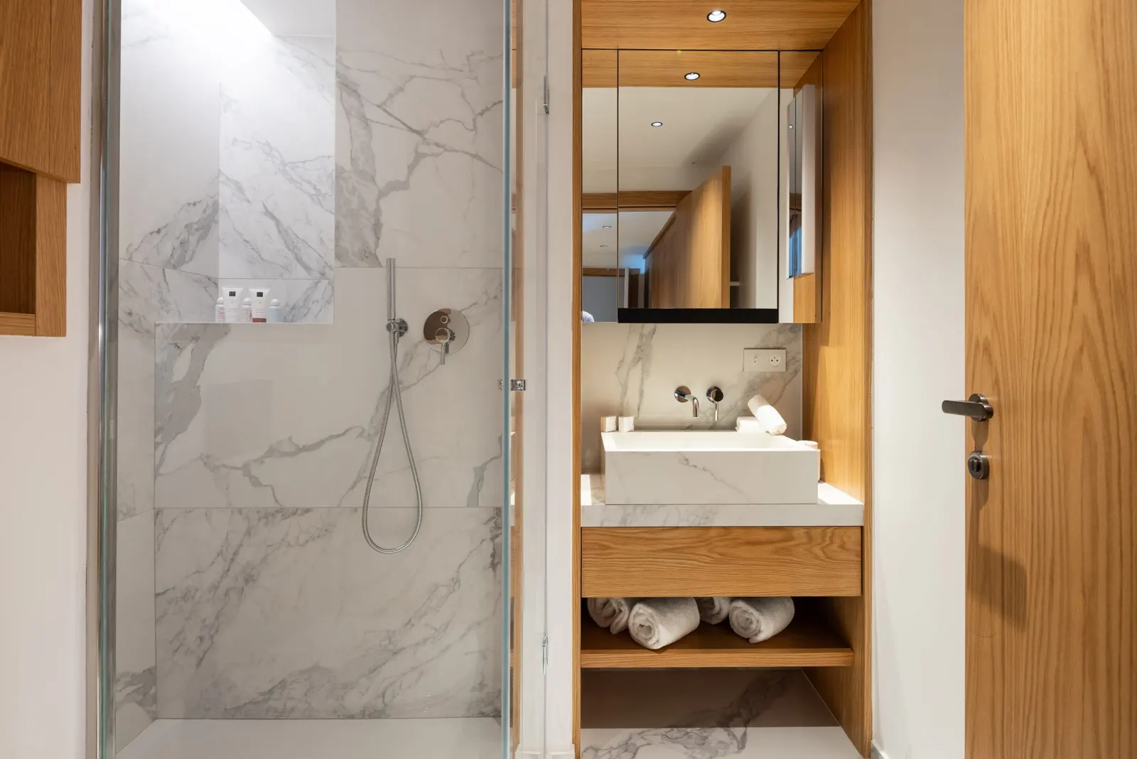 Sasha Apartment 3 — photo 5